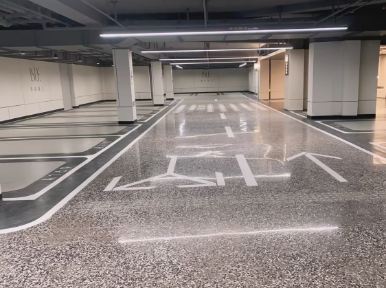 蘇州停車場劃線優(yōu)選飛揚市政，專業(yè)服務(wù)打造便捷停車環(huán)境